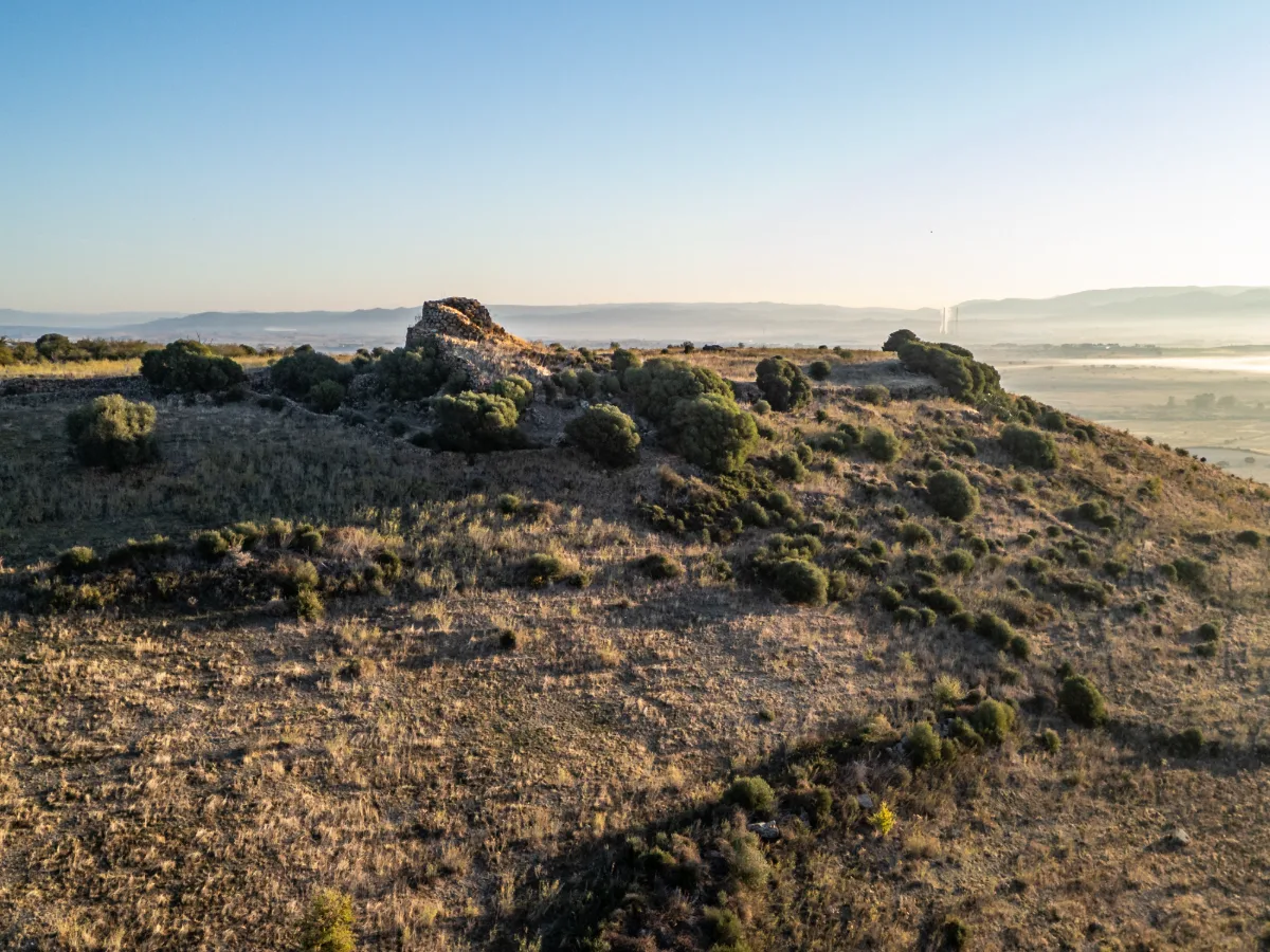 NURAGHE TOLINU
